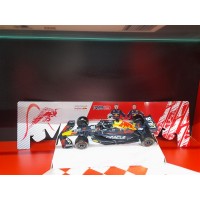 ORACLE RED BULL RACİNG RB18