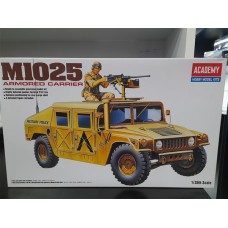 M1025 Armored CARRİER