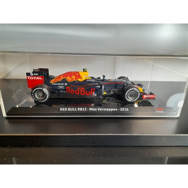 MAX VERSTAPPEN RED BULL RB12-2016