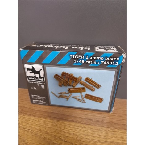 Tiger I ammo boxes
