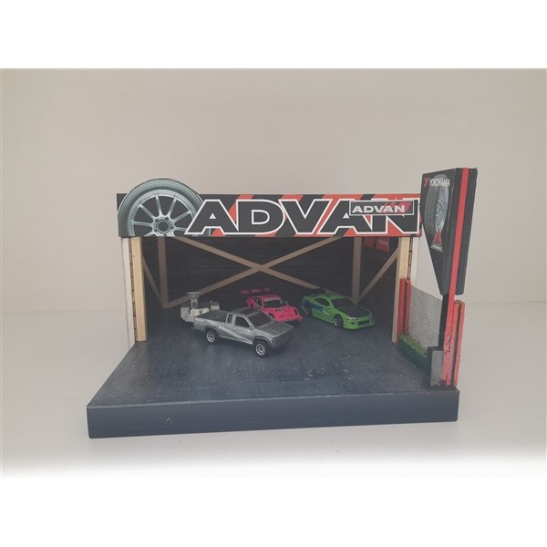 ADVAN-HOT WHEELS GARAGE