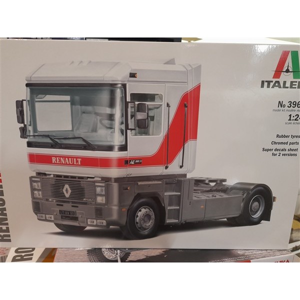 RENAULT AE500 MAGNUM