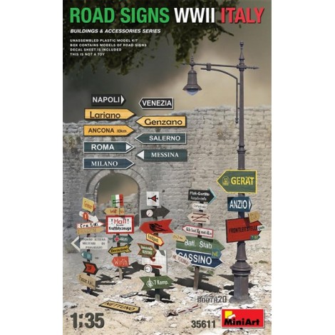 ROAD SİGNS WWII ITALY